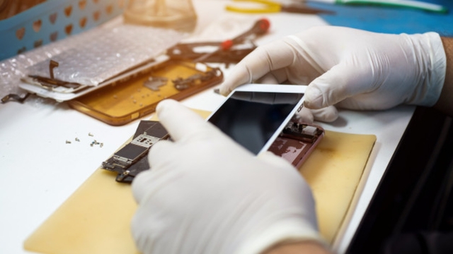 Revive Your Samsung Galaxy: Easy DIY Repair Tips!