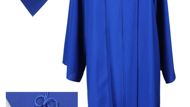 Little Grads: Stylish Gowns for Kids’ Graduations