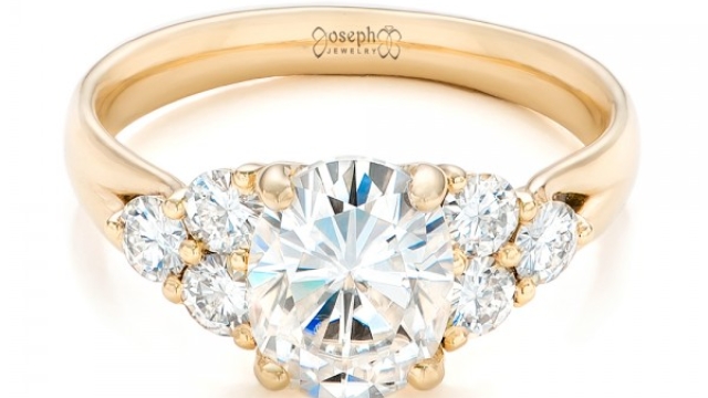 Sparkle Without the Price Tag: The Beauty of Moissanite Engagement Rings